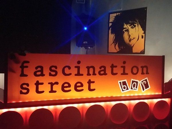 fascination street bar
